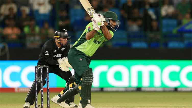 Fakhar Zaman knocks retirement rumours out of ground