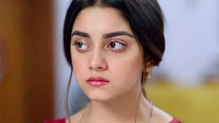 Wary of controversies, Alizeh Shah quits social media