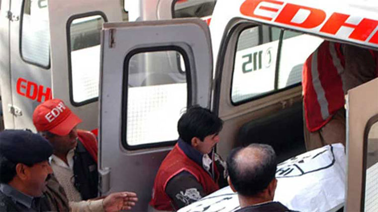 Two youngsters killed in truck, motorcycle collision in Karachi