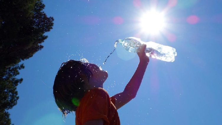Heatwave alert: Pakistan may hit world temperature record this week